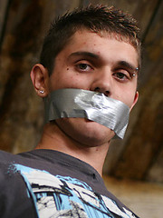 Young straight boy Toby Tate get handjob from Sebastian