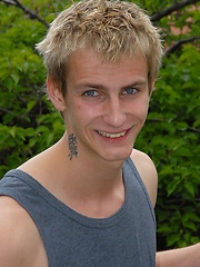 Sexy boy showing his nakeed body without shy