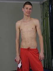 A Raw Session Of Hard Cock Makes Keeping Fit Look A Fuckinâ€™ Doddle!